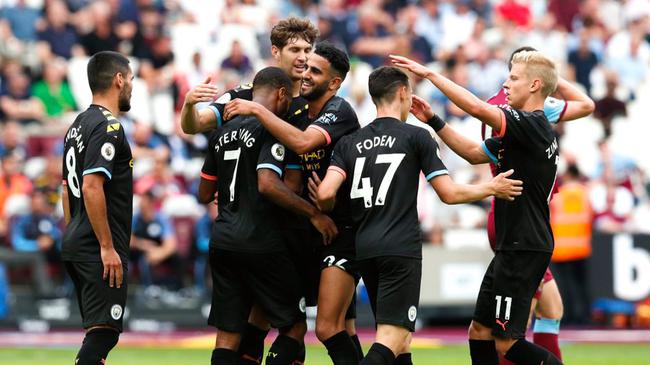 六台：姆巴佩抵达皇马基地接受检查，以确认能否出战周末联赛（六台：姆巴佩已抵皇马基地接受体检，评估能否赶上本周末联赛）