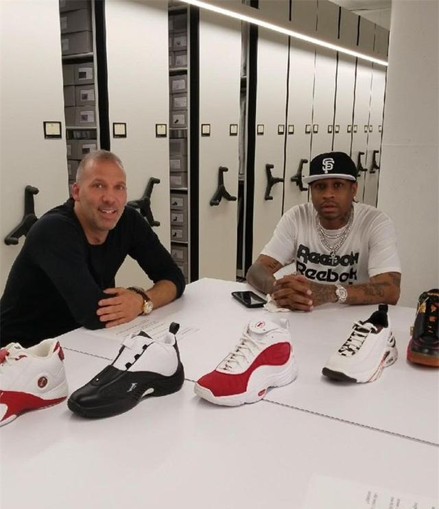 ESPN：国米已经就冬窗转会和焦瓦内的代表进行谈判（ESPN称，国米已与焦瓦内代表就冬窗转会展开商谈）