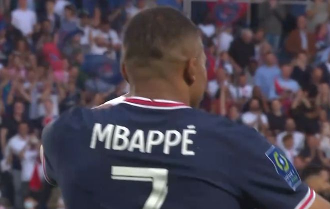 前锋连续助攻带动全队节奏（前锋连助攻激活全队节奏）