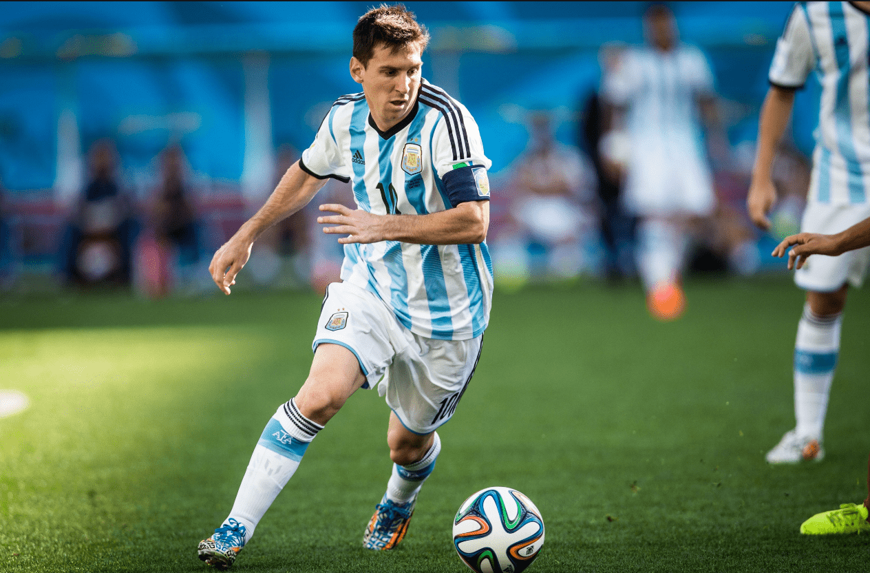 随着阿森纳2-0，利物浦1-1，切尔西1-3爆冷，英超最新积分榜出炉（英超积分榜更新：阿森纳2-0取胜，利物浦1-1战平，切尔西1-3爆冷落败）