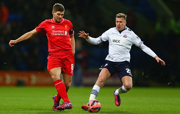 斯基拉：斯帕莱蒂要求尤文冬窗签中场指挥官和边后卫（斯基拉：斯帕莱蒂盼尤文冬窗补强中场核心与边后卫）