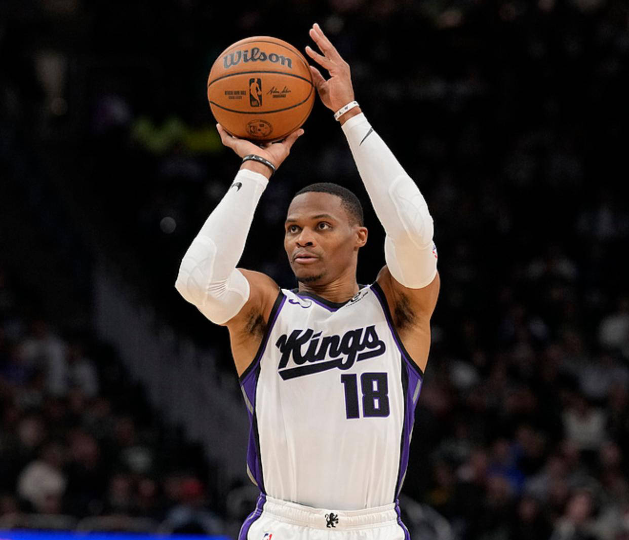 意媒：尤文冬窗很难签下贝尔纳韦，其3千万身价是主要障碍（意媒：尤文冬窗追贝尔纳韦受阻，3000万身价成最大难关）