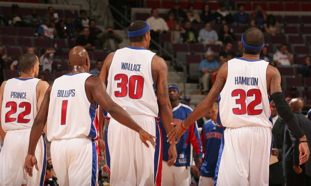 U22国足本期名单与熊猫杯名单对比：刘诚宇、汪士钦落选（U22国足最新名单对比熊猫杯：刘诚宇、汪士钦无缘入选）